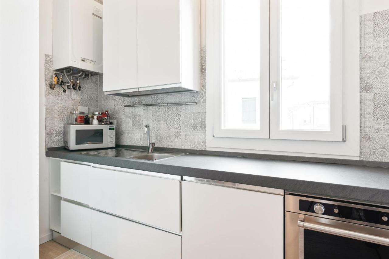 Prato Della Valle Roomy Flat パドヴァ エクステリア 写真